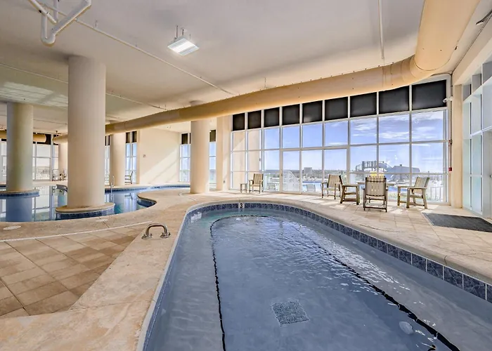 Phoenix Gulf Towers 803 Apartment *
